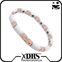 2017 Japanes ceramics waterproof magnetic bracelet